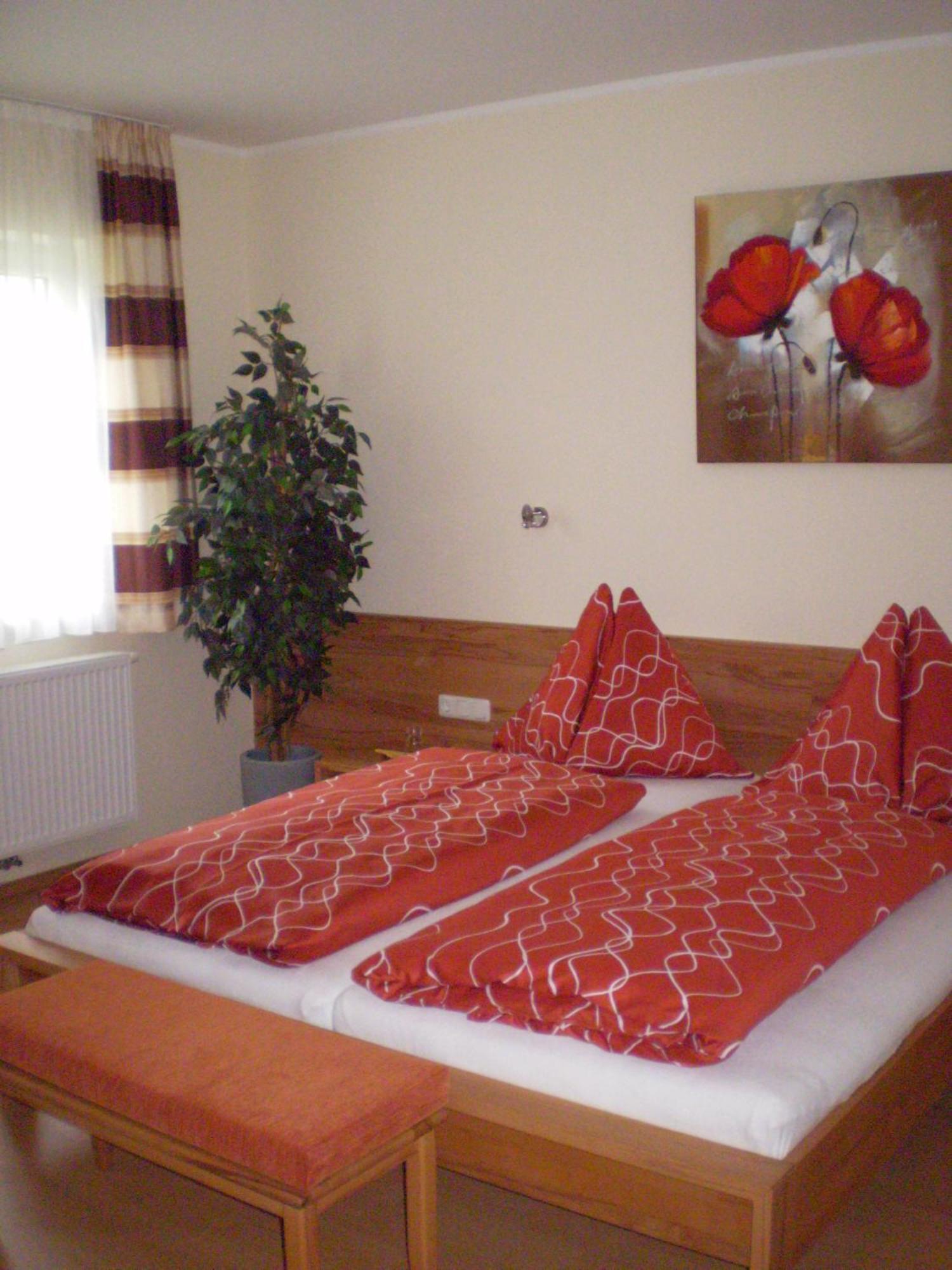Gasthaus Hotel Feldschlange Ried im Innkreis Ngoại thất bức ảnh