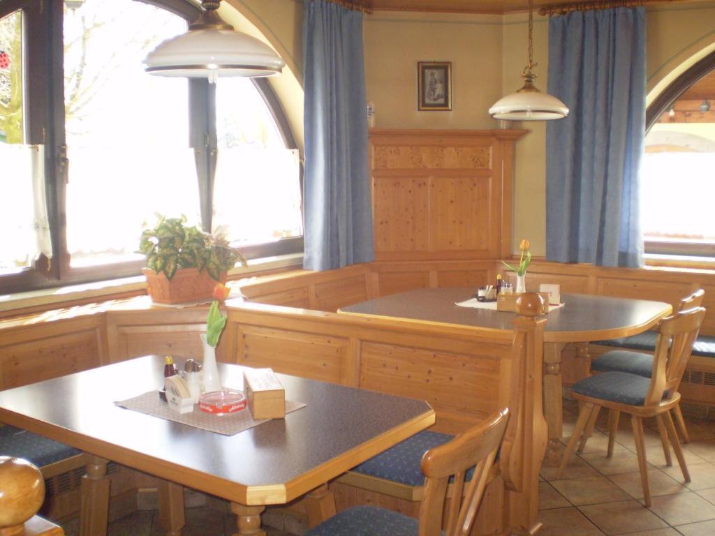 Gasthaus Hotel Feldschlange Ried im Innkreis Ngoại thất bức ảnh